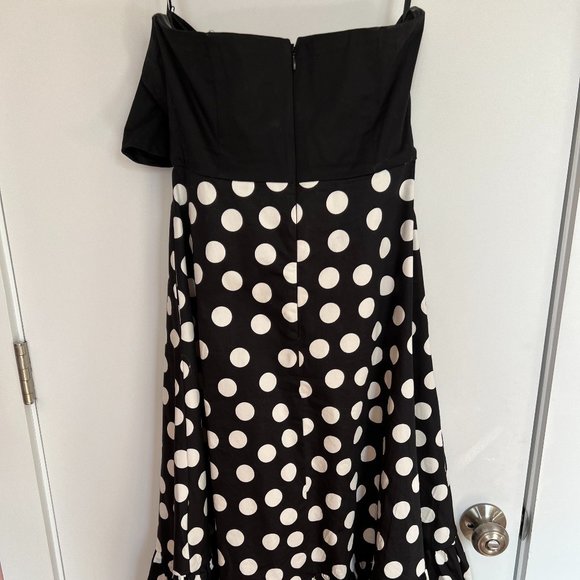 Anthropologie Holiday Dress - Picture 4 of 6